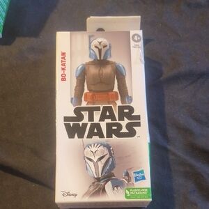 Hasbro Star Wars Bo-Katan Figure with Blue and Gray Armor